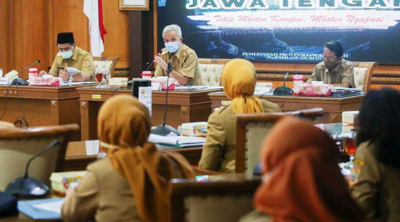 Ganjar Rapat Koordinasi Penanganan dan Pencegahan Covid-19 di Jawa Tengah
