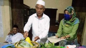 Potong tumpeng tuuhbelasan