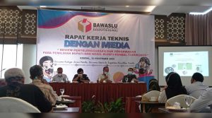 Rapat-kerja-teknis-bawaslu-dengan-media-jurnaljateng.id