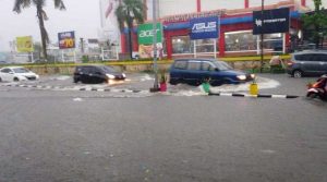 Genangan-Air-Surabaya