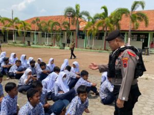 Polres Kendal Gencar Patroli dan Razia Sajam Di Sekolahan, Cegah Tawuran